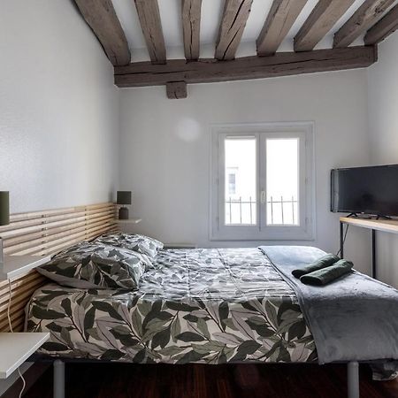 Iloc Appartement Étampes Exteriér fotografie